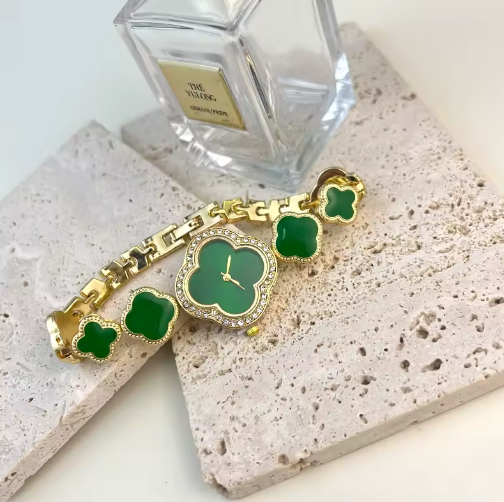 COLLAR GIRASOL + OBSEQUIO RELOJ DE PULSERA